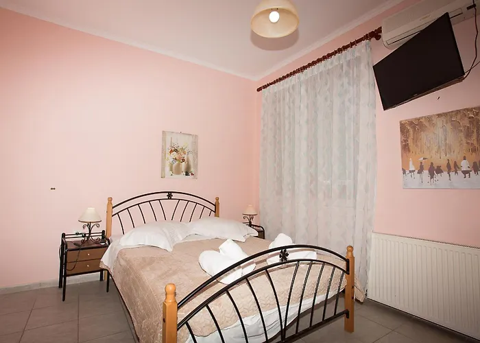 מלון דירות Panorama ליקסורי