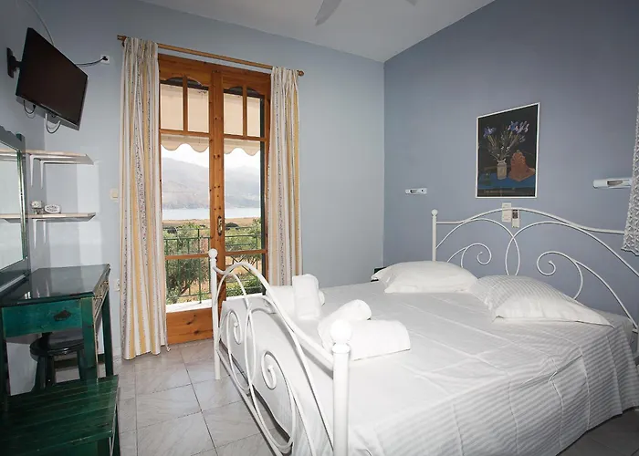 מלון דירות Panorama ליקסורי