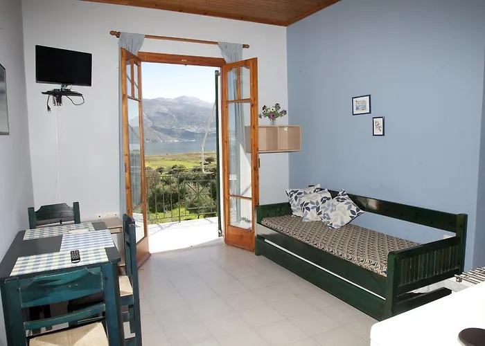 מלון דירות Panorama ליקסורי